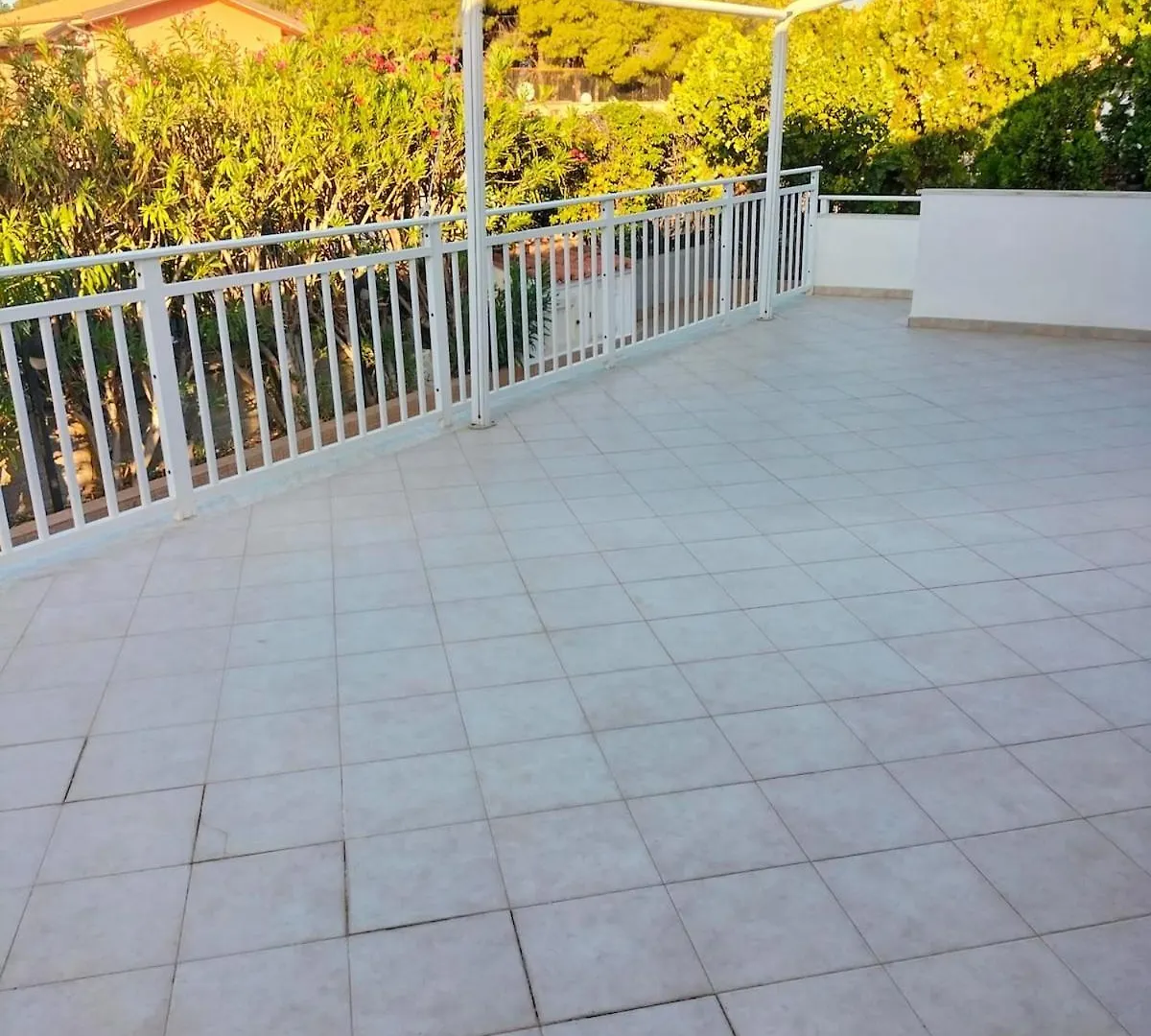 Сasa de vacaciones Townhouse In A Quiet Private Residence Porto Empedocle